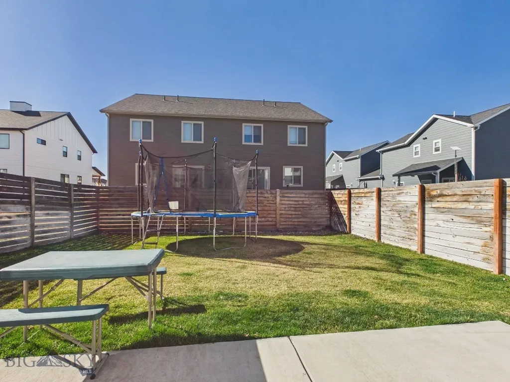 1310 Fozzie Lane Belgrade MT 59714