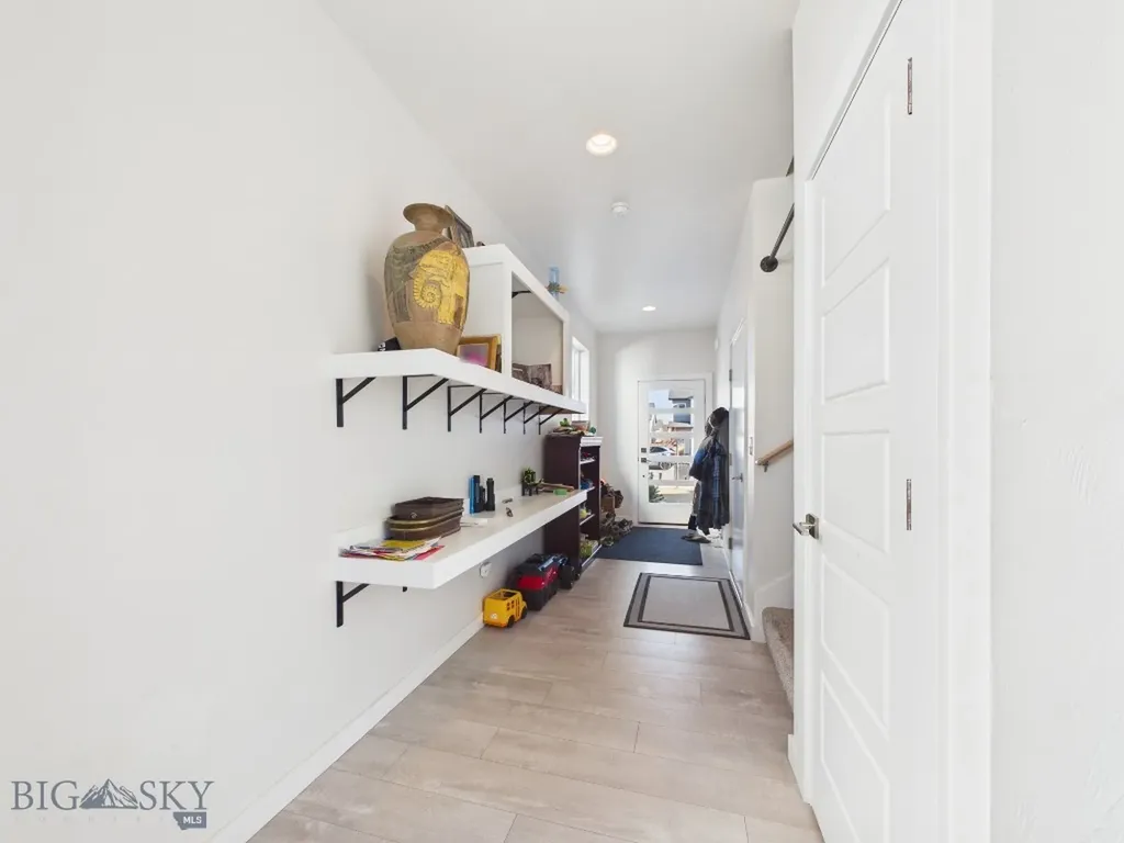 1310 Fozzie Lane Belgrade MT 59714