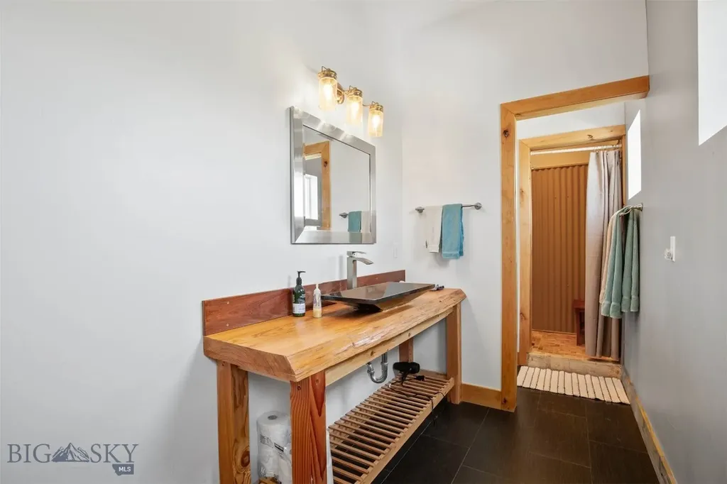 120 Arcturus Drive Emigrant MT 59027