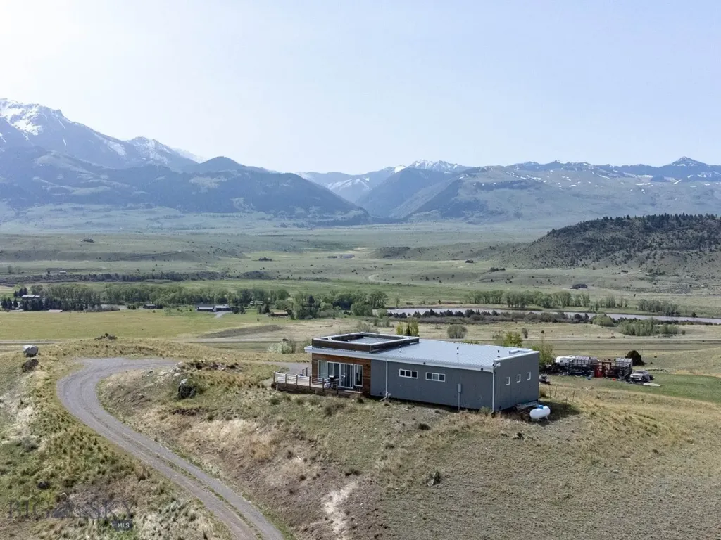 120 Arcturus Drive Emigrant MT 59027
