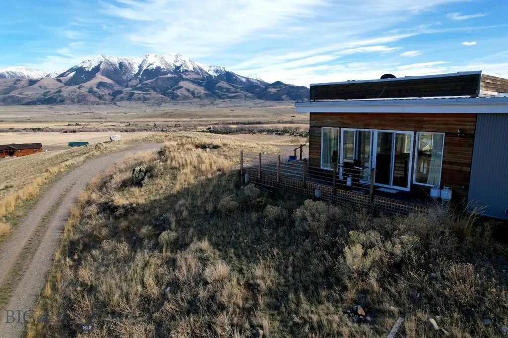 120 Arcturus Drive Emigrant MT 59027