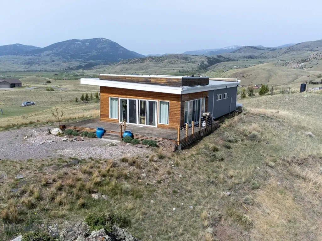 120 Arcturus Drive Emigrant MT 59027
