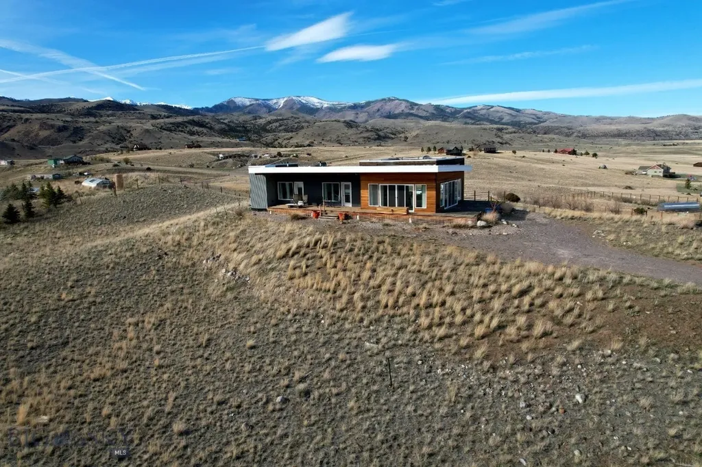 120 Arcturus Drive Emigrant MT 59027