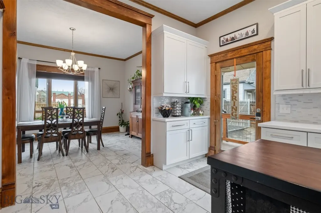 320 & 318 W 3rd Street Anaconda MT 59711