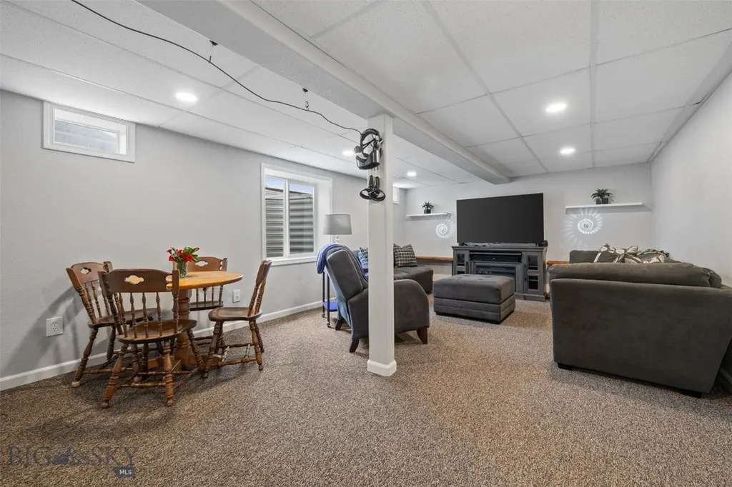 320 & 318 W 3rd Street Anaconda MT 59711