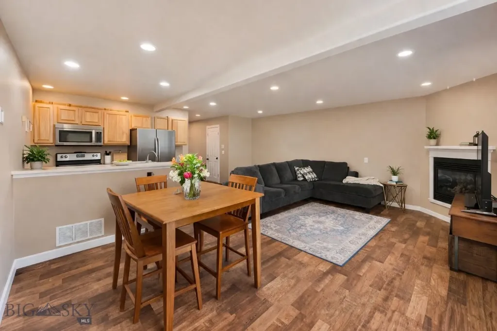 935 Forestglen Drive Bozeman MT 59718