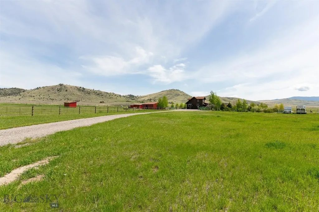 49 Redtail Hawk Road Mcallister MT 59740