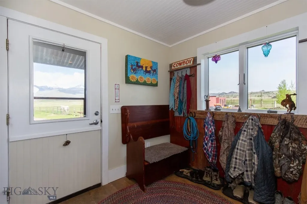 49 Redtail Hawk Road Mcallister MT 59740