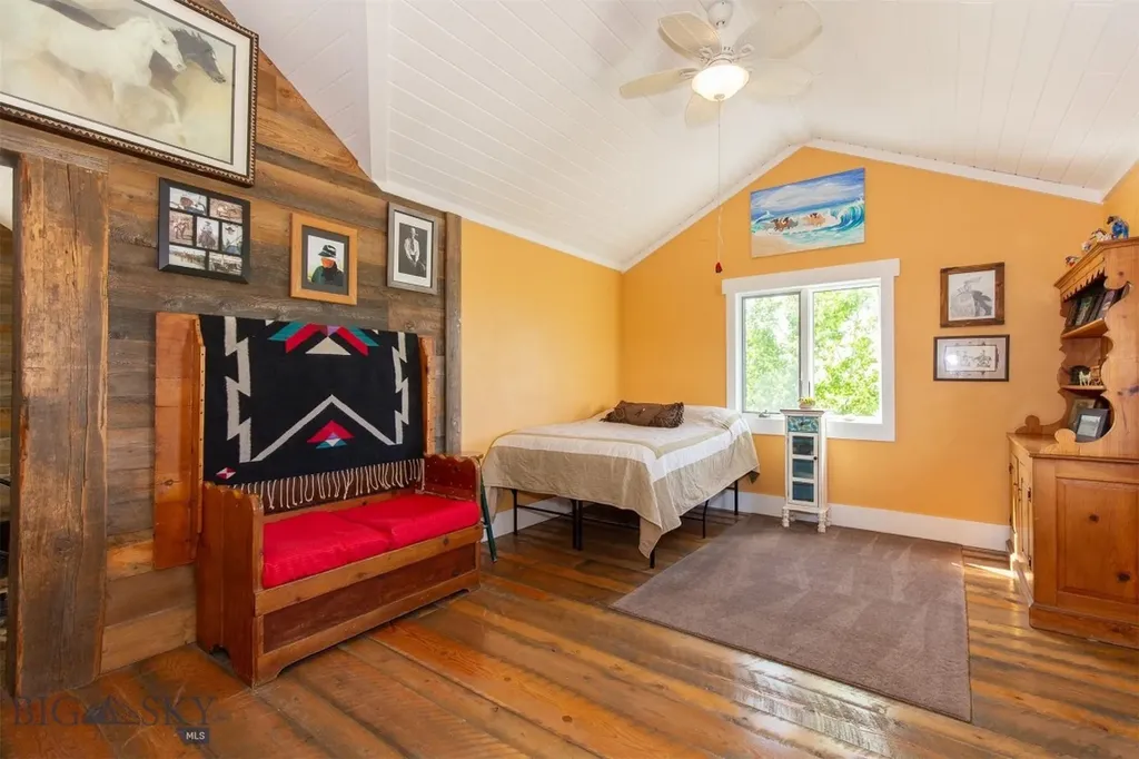 49 Redtail Hawk Road Mcallister MT 59740