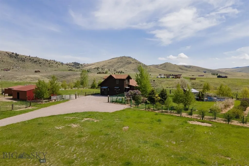 49 Redtail Hawk Road Mcallister MT 59740