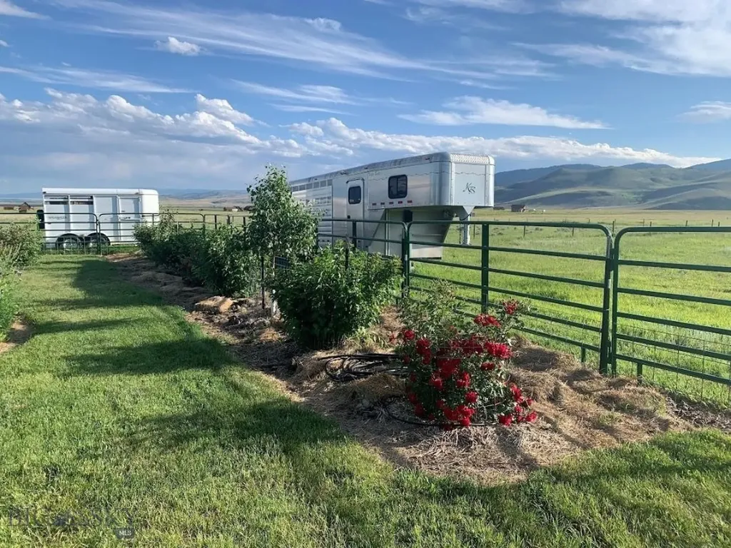 49 Redtail Hawk Road Mcallister MT 59740