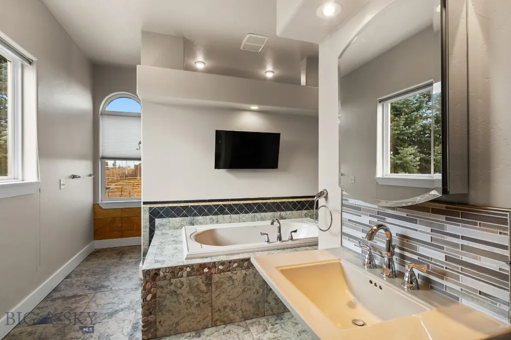 203 Alton Way Bozeman MT 59718