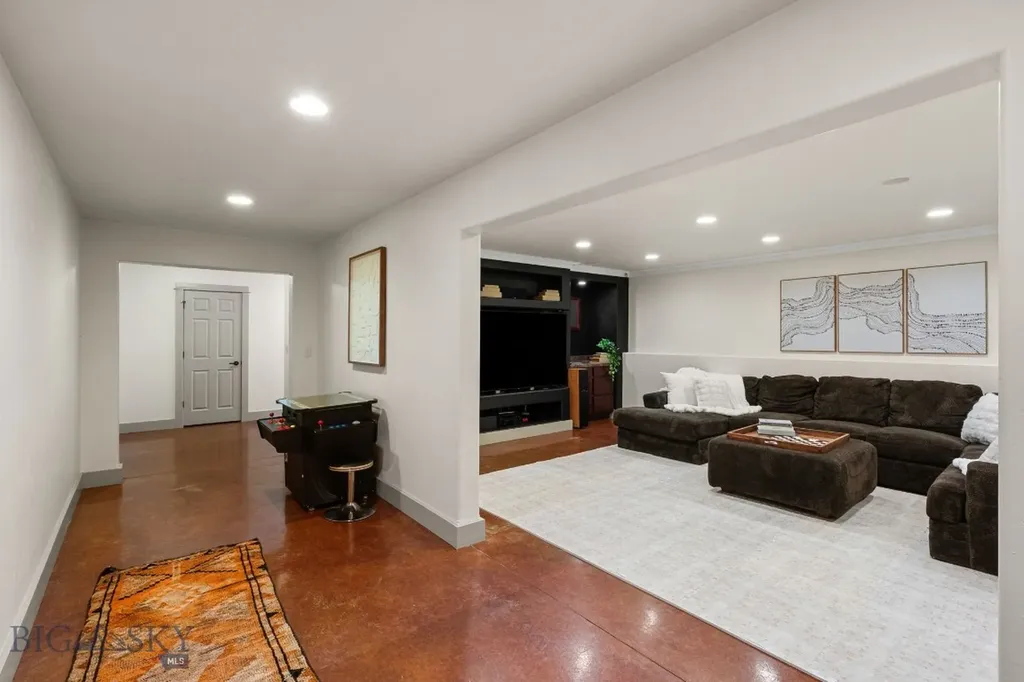203 Alton Way Bozeman MT 59718