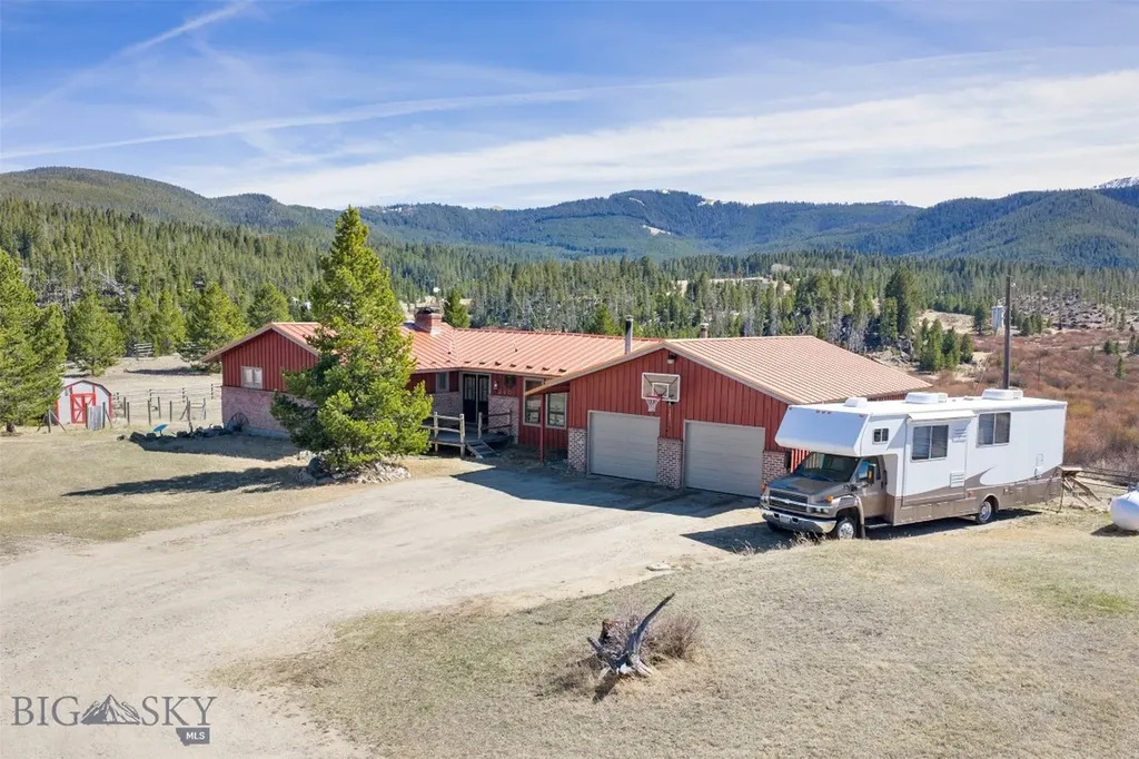 240 Roosevelt Drive Butte MT 59701