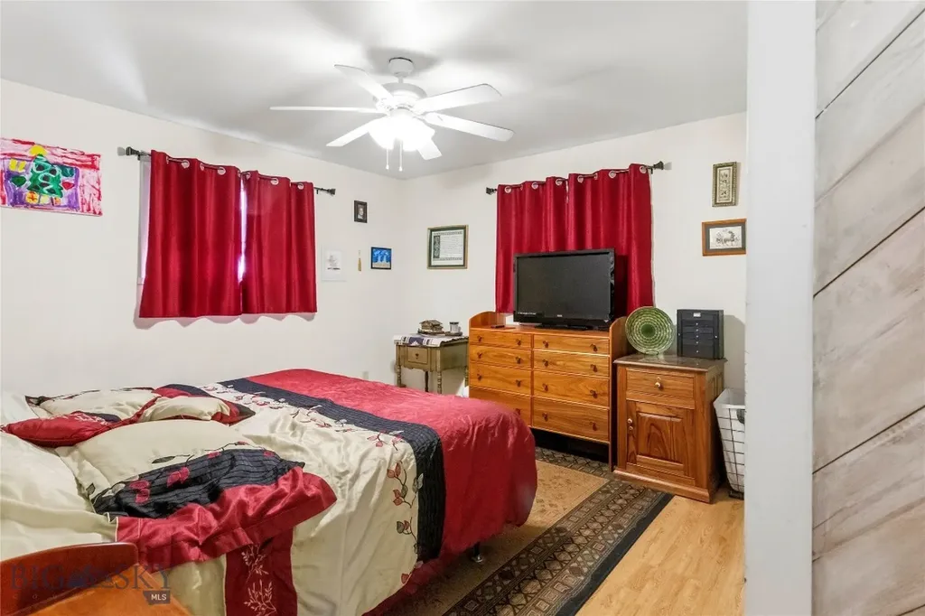 240 Roosevelt Drive Butte MT 59701