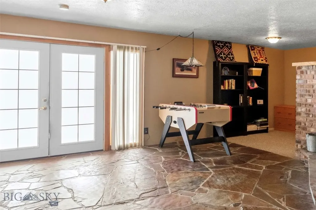 240 Roosevelt Drive Butte MT 59701