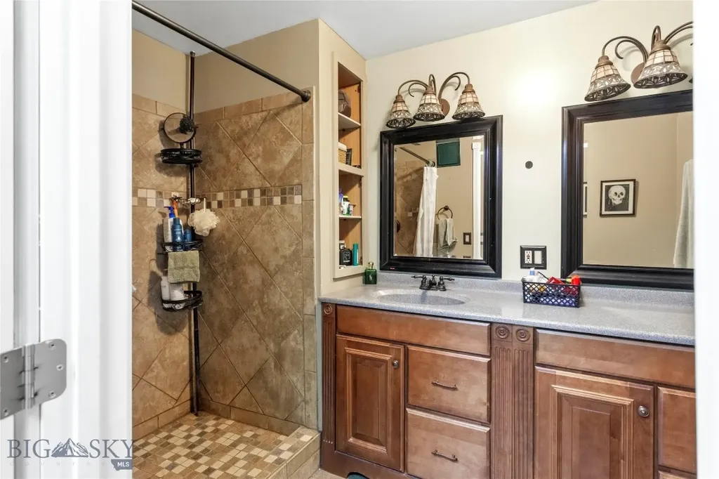 240 Roosevelt Drive Butte MT 59701