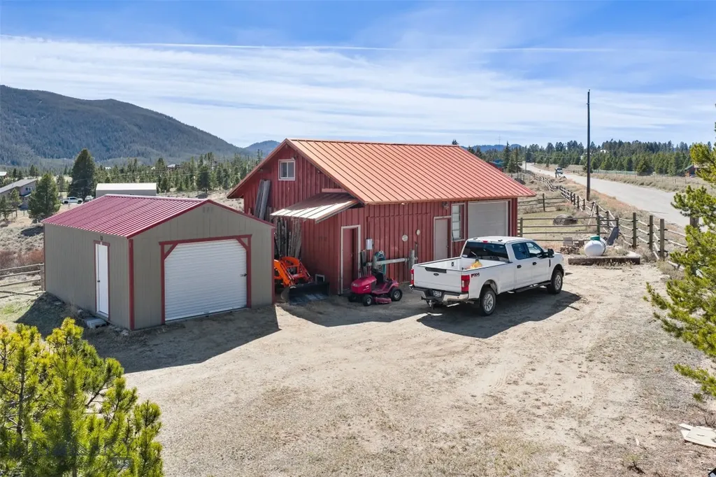 240 Roosevelt Drive Butte MT 59701