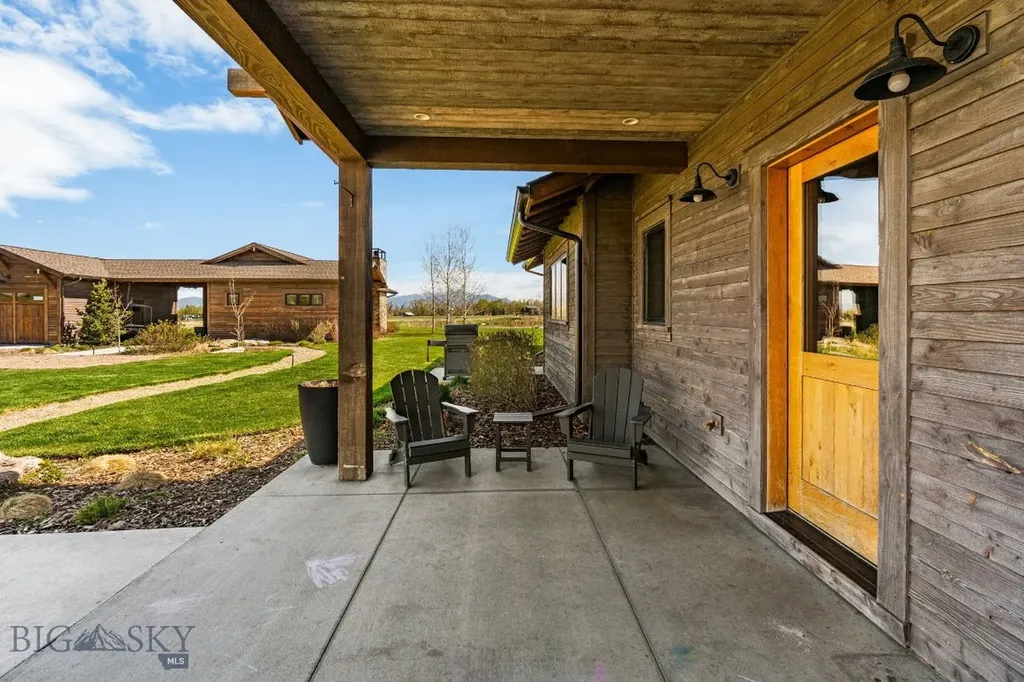 232 High Lonesome Trail Bozeman MT 59718