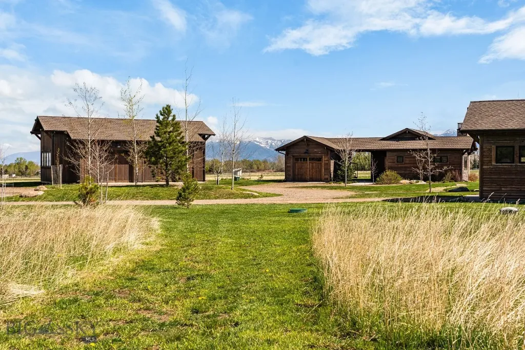 232 High Lonesome Trail Bozeman MT 59718
