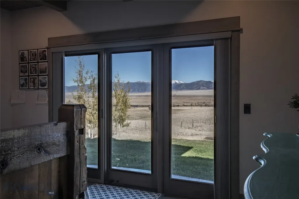 102 Diamondback Road Ennis MT 59729
