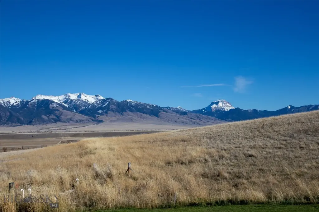 102 Diamondback Road Ennis MT 59729