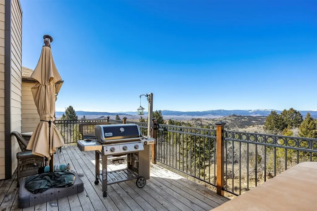 85 Poormans Butte MT 59701