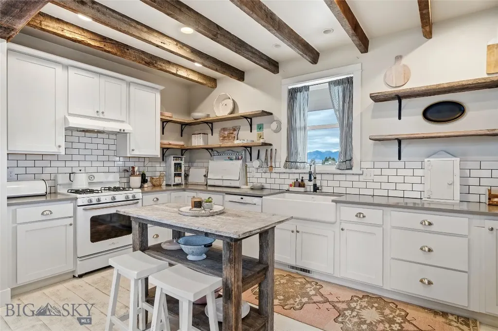 314 Cedar Street Manhattan MT 59741
