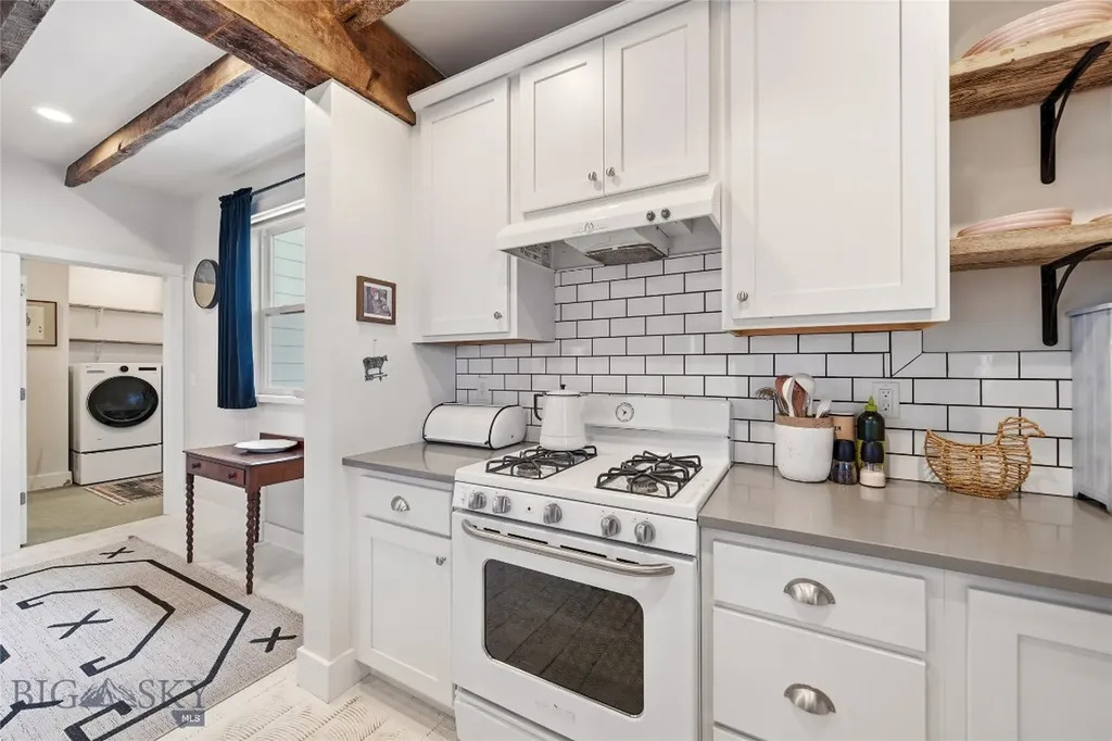 314 Cedar Street Manhattan MT 59741