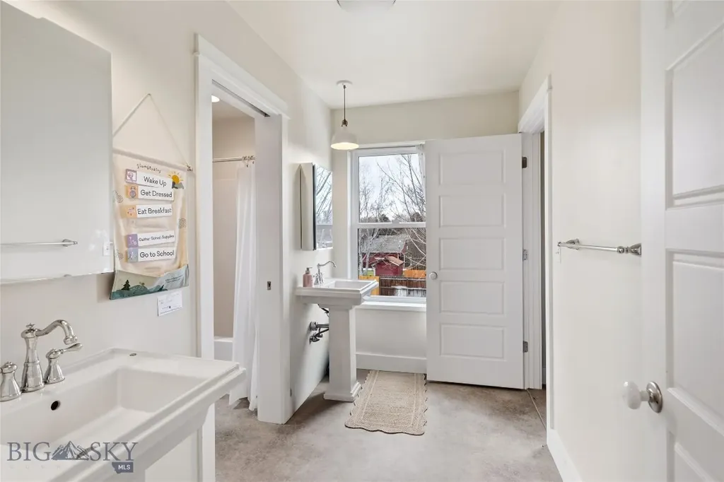 314 Cedar Street Manhattan MT 59741