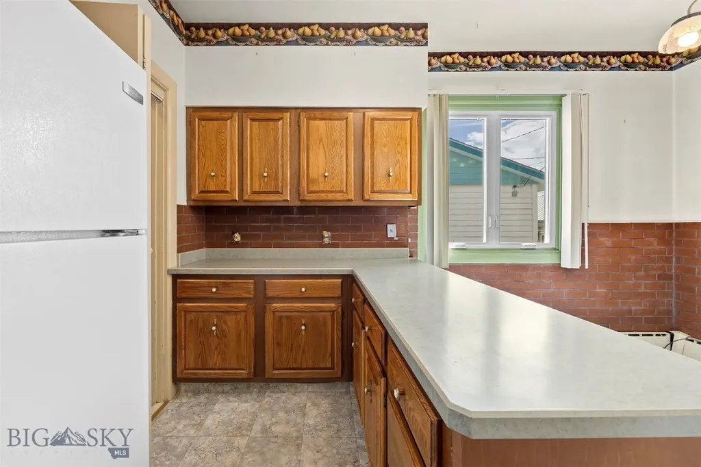 826 W Park Street Butte MT 59701