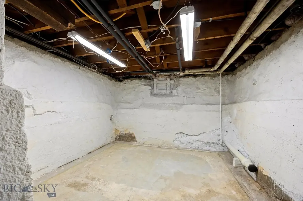 826 W Park Street Butte MT 59701