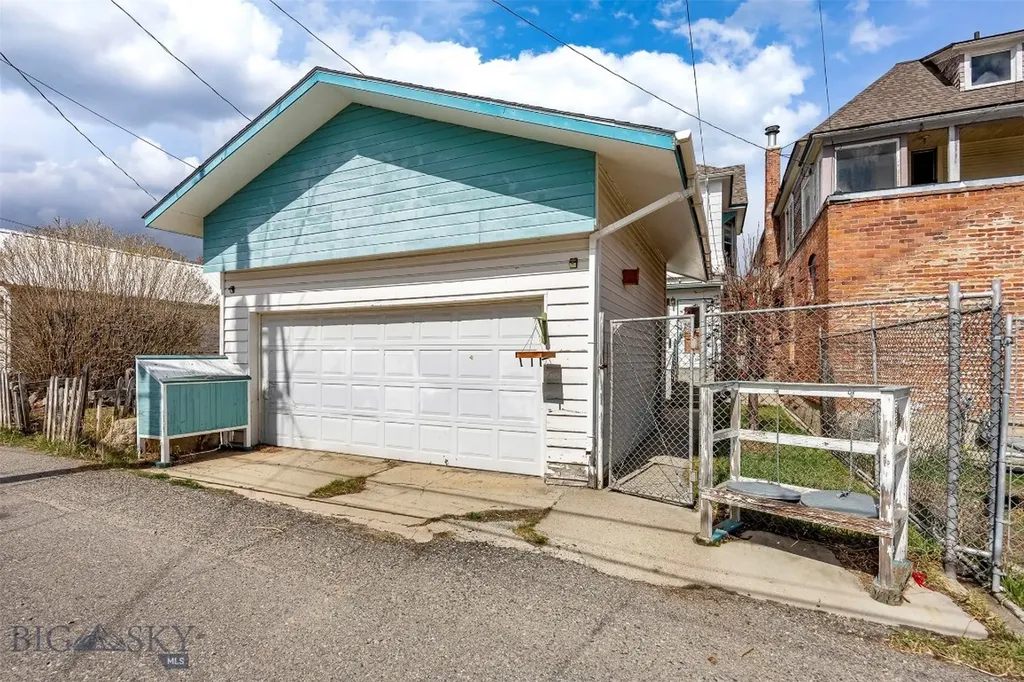 826 W Park Street Butte MT 59701