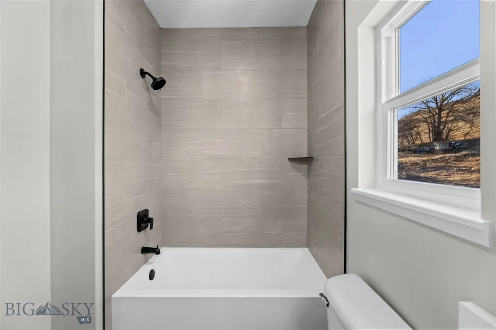 613 N L Street Livingston MT 59047
