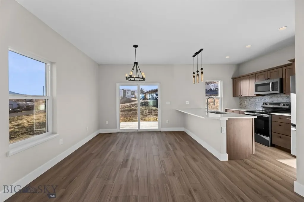 611 N L Street Livingston MT 59047
