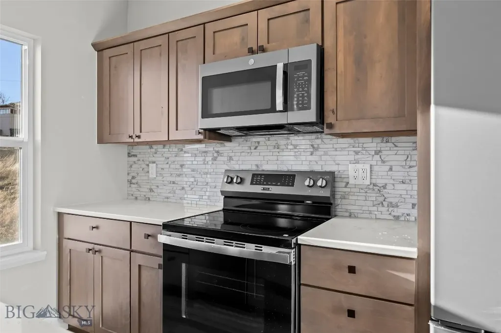 611 N L Street Livingston MT 59047