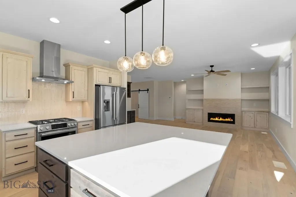29 Swayback Bozeman MT 59718