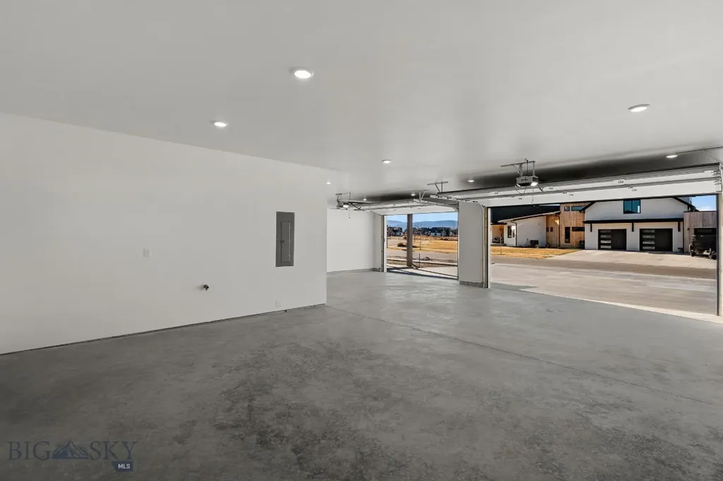 29 Swayback Bozeman MT 59718