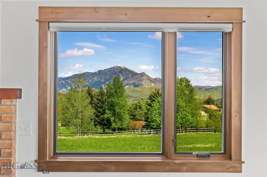 220 Ridge Trail Bozeman MT 59715