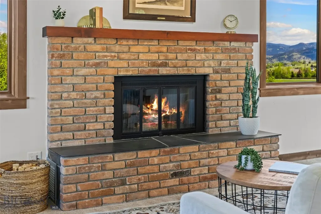 220 Ridge Trail Bozeman MT 59715