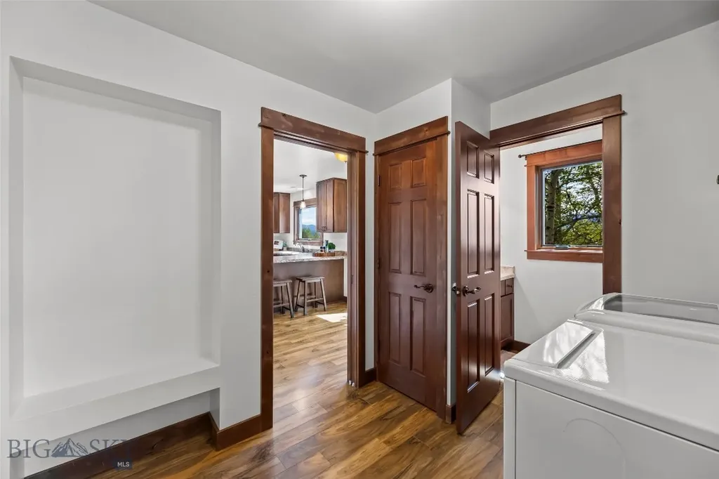 220 Ridge Trail Bozeman MT 59715