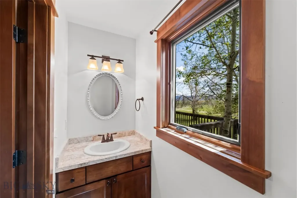 220 Ridge Trail Bozeman MT 59715