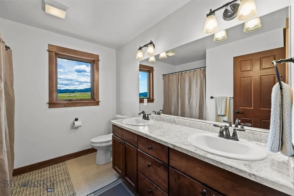 220 Ridge Trail Bozeman MT 59715