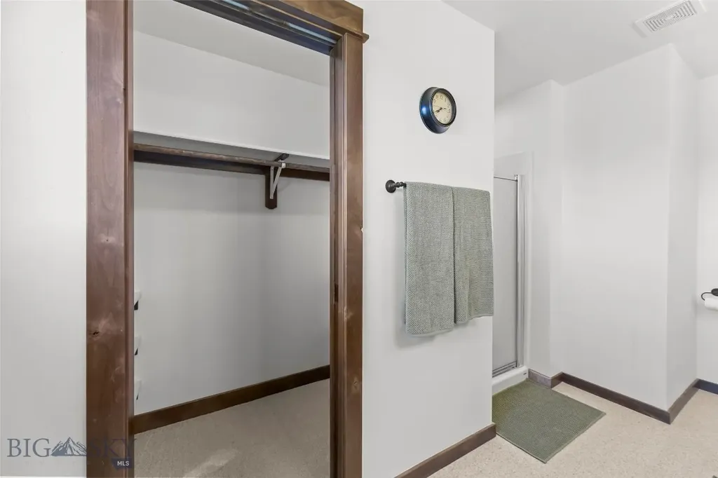 220 Ridge Trail Bozeman MT 59715
