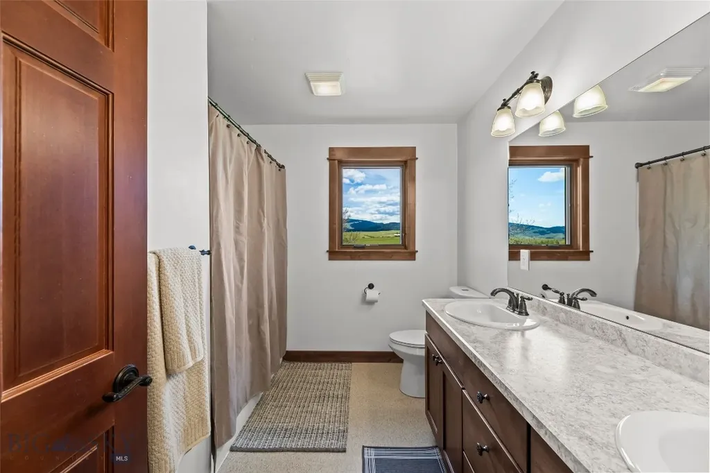 220 Ridge Trail Bozeman MT 59715