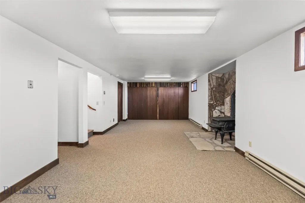 220 Ridge Trail Bozeman MT 59715