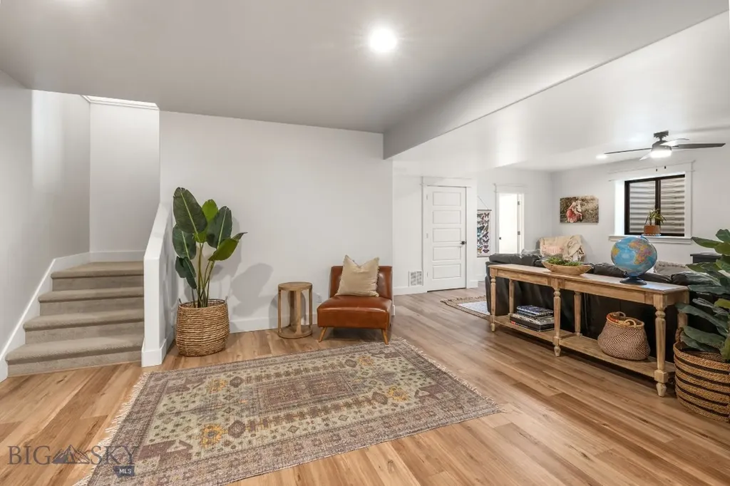 37 Cinnamon Bear Court Gallatin Gateway MT 59730