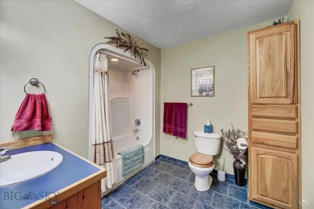 3380 Moulton Reservoir Road Butte MT 59701