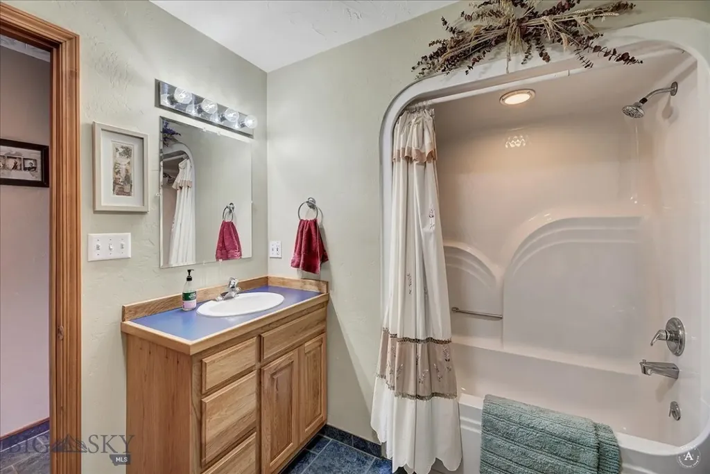 3380 Moulton Reservoir Road Butte MT 59701