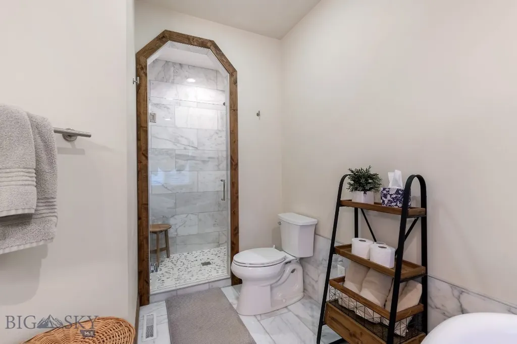 109 Wild Rose Loop Three Forks MT 59752